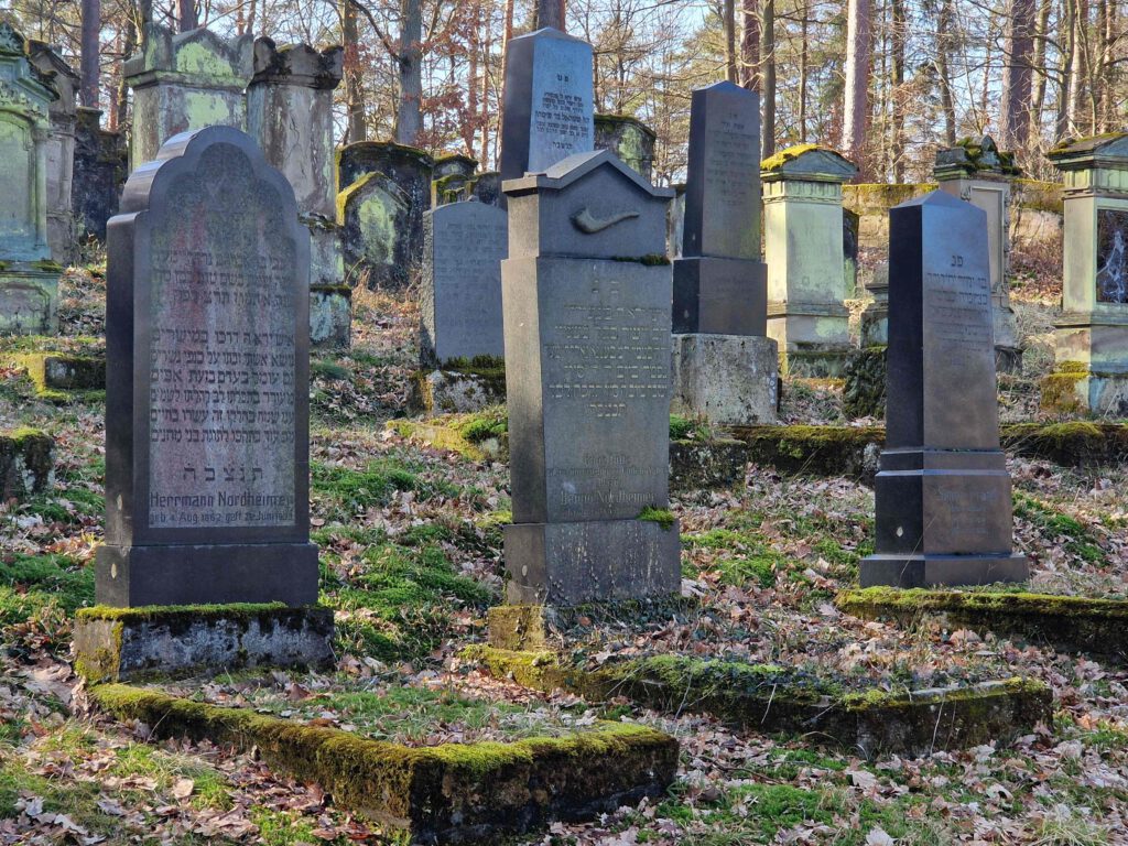 20260227_Jüdischer Friedhof Memmelsdorf 2 1,3MB