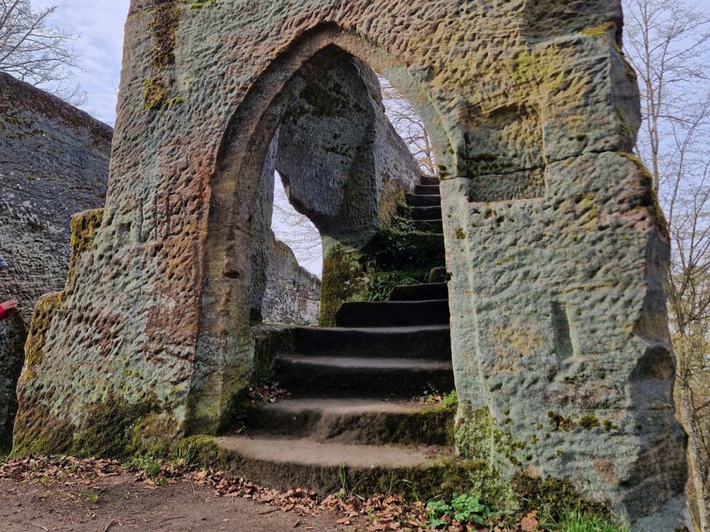 Ruine Rotenhan 1 1,2MB 4_3